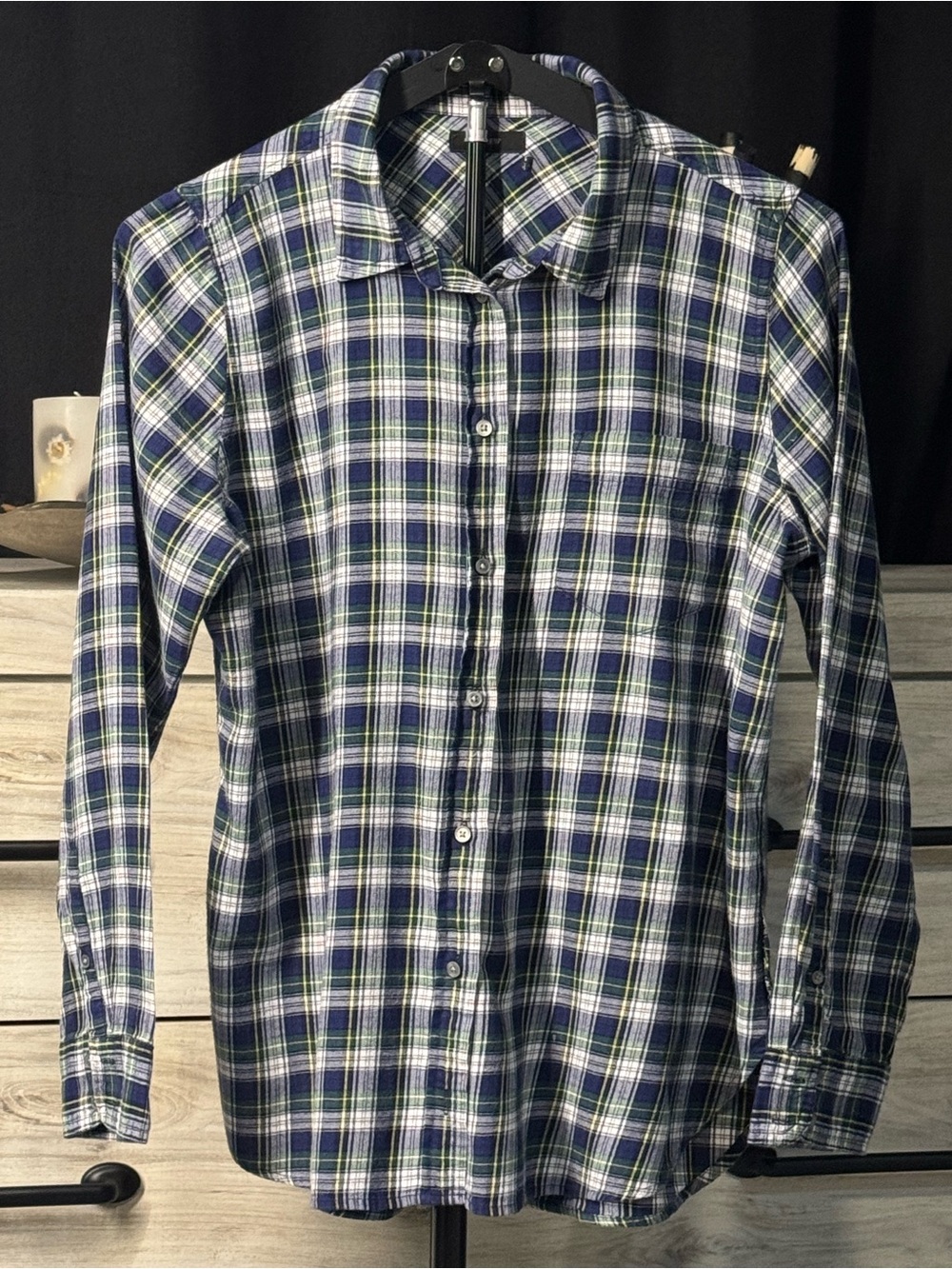 Women's J. Crew Long-Sleeve Plaid Button-Up Shirt - Blue/Green w/ front pocket